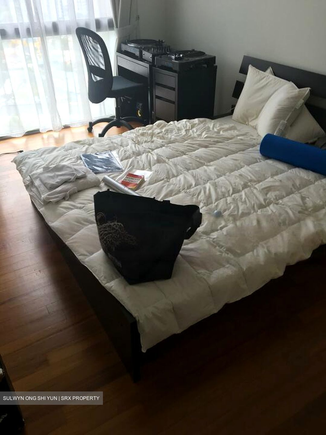 Latitude (D10), Condominium #556325801